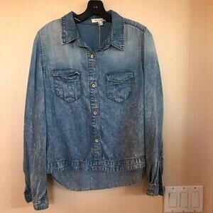 Life in Progress Women’s Denim Shirt